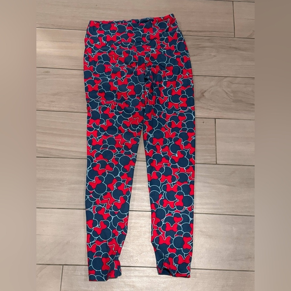 Lularoe Red Blue Patterned Leggings sizes medium - ONE SIZE fits all